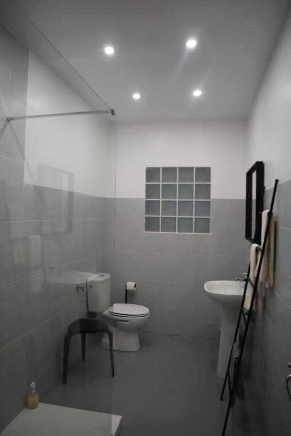 شقة The Minimal House بومبارال المظهر الخارجي الصورة